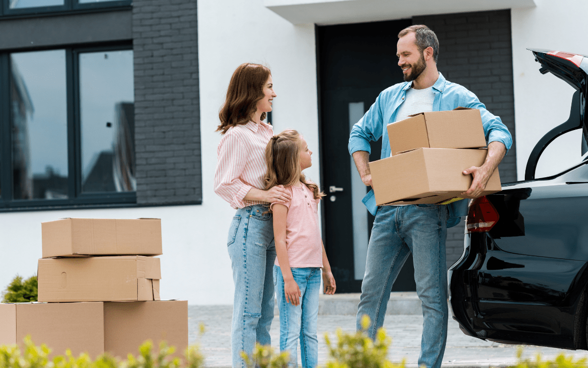 How Much Does a DIY Move Cost? Book A Mover